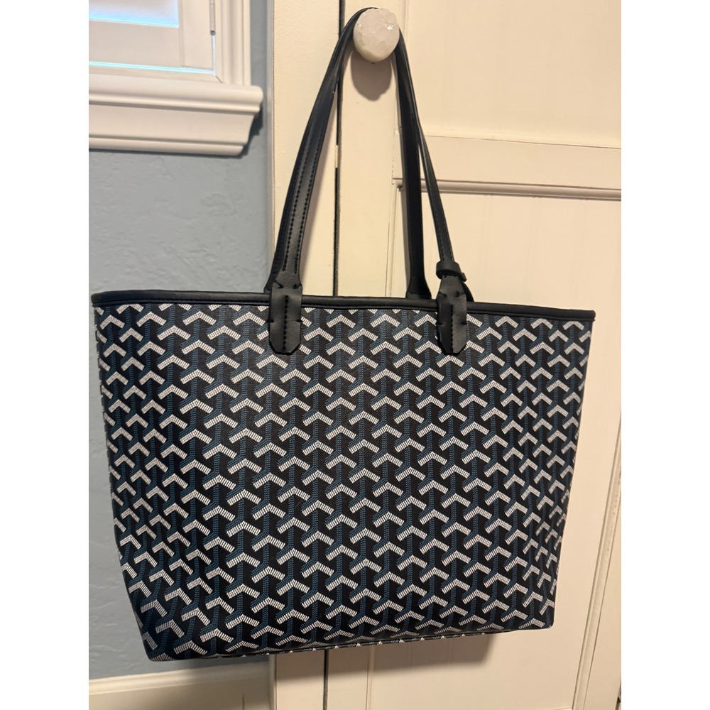 Navy Blue Chevron Heavy Duty Coated Canvas Tote Bag with Pouch 18x11x5